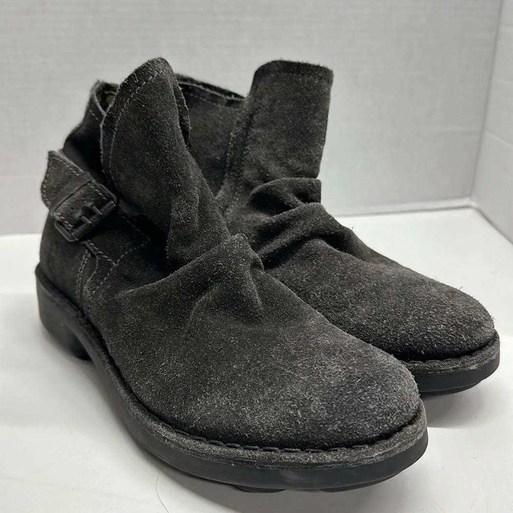 Fly London Ankle Boots Shoes Booties Suede Side Zip Buckle Gray Size 38 US 8